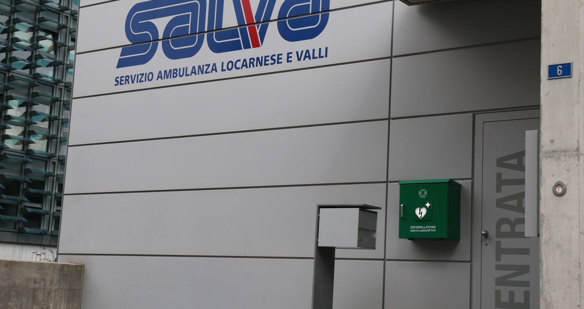 Nuovo defibrillatore pubblico